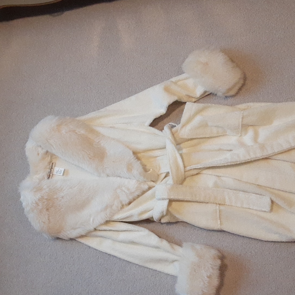 Norm Thompson vintage fur trimmed full-length luxurious robe